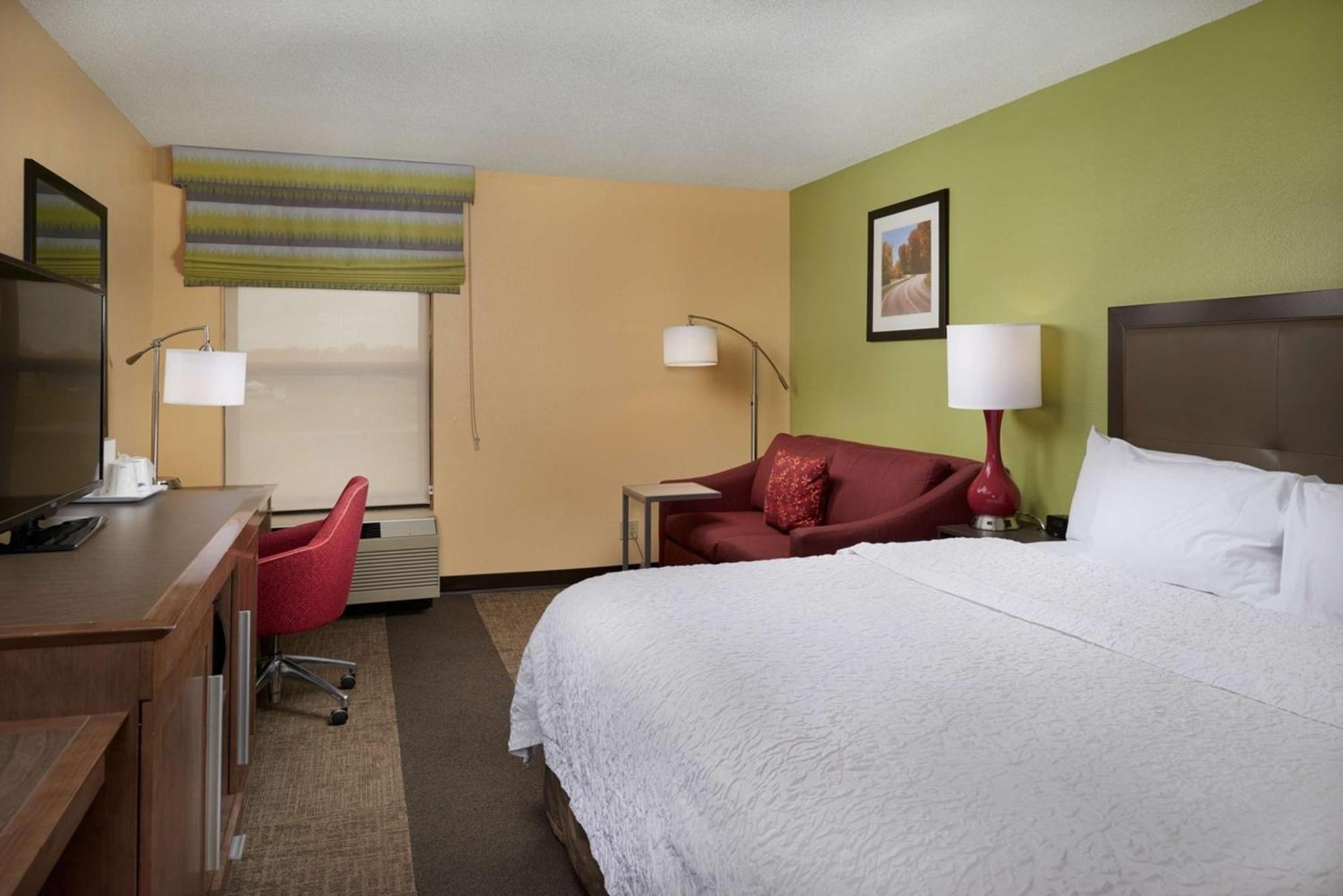 Hampton Inn Шелбівілл Екстер'єр фото